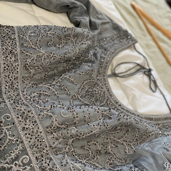 Floor length gown (Indian dress) - Picture 2 of 4